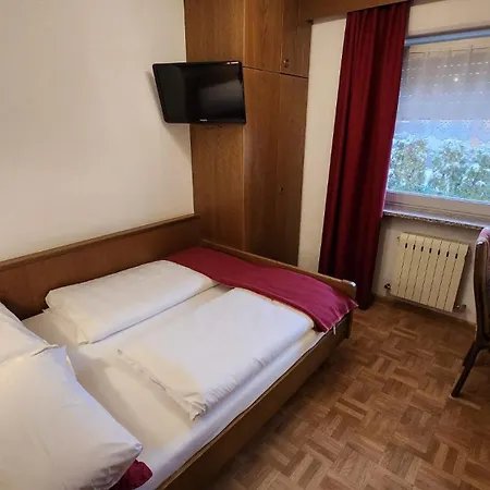 Szálloda Inter *